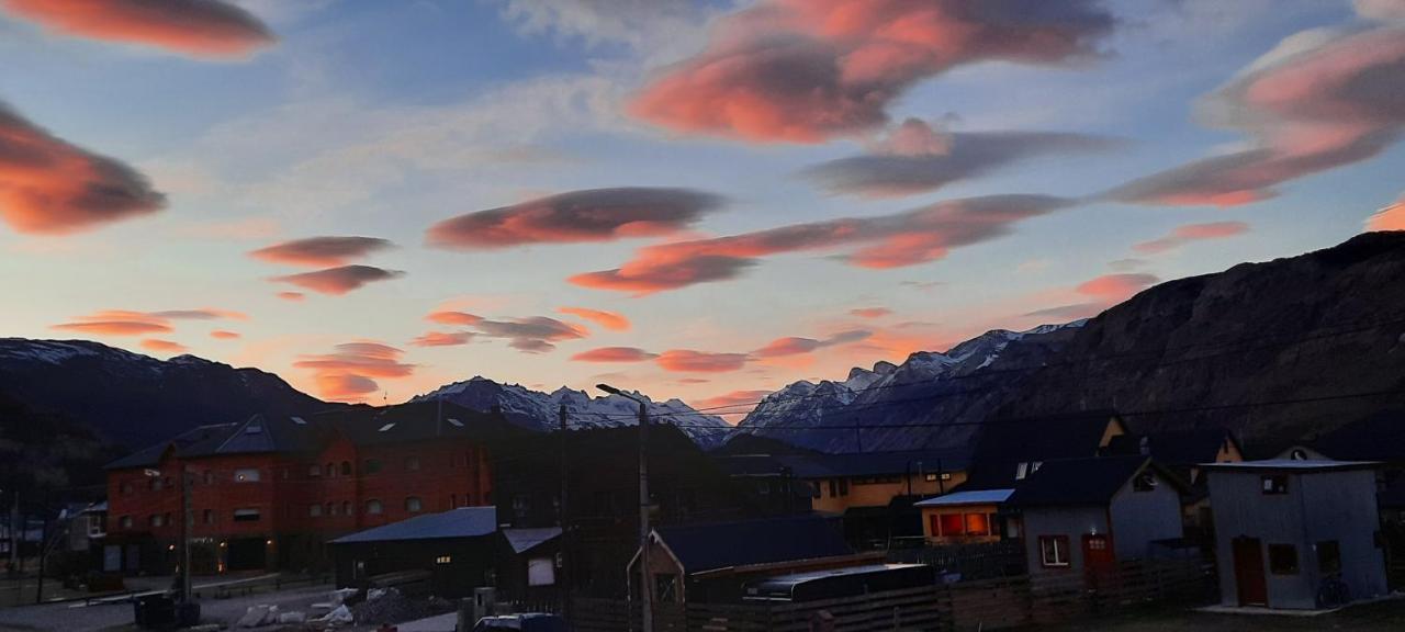 Aparts Merkaba El Chaltén Zewnętrze zdjęcie